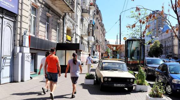Ситилайт B в Киеве, Сітілайт 1.2х1.8  Саксаганського вул. 112 фото 1