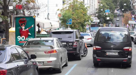 Сiтiлайт A у Києві, Сітілайт 1.2х1.8  Євгена Чикаленка вул. (Пушкінська). 22 Фото 1