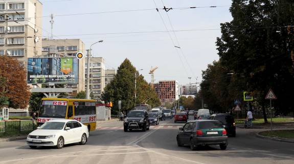 Билборд B в Львове Владимира Великого  ул / Княгини Ольги ул, к ул Стрийской фото 1