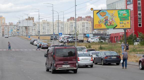 Білборд, Бігборд (Борд)  A у Києві, Щит 3x6  Петра Григоренка пр.,на Бажана пр. Фото 1
