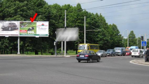 Призма A в Львове, Призматрон 3х6  Стрийська вул / Наукова вул, права, з центру - 235855 фото 1