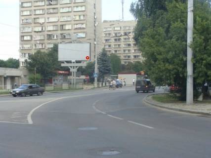 Билборд B в Львове, Щит 3x6  Великого В вул / Княгині Ольги вул, до вул Стрийської фото 1