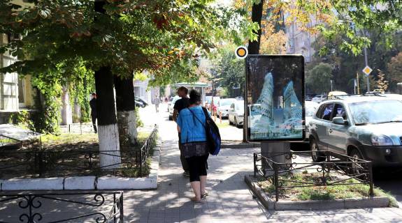 Ситилайт B в Киеве, Сітілайт 1.2х1.8  Лютеранська вул. 25 фото 1
