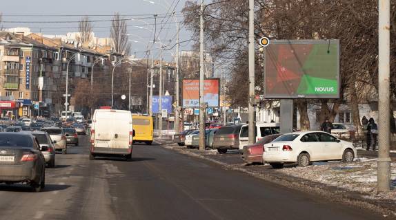 Видеоборд A у Києві, Цифра 2.3х3.14  Чоколівський бул. 20, Піцерія  Solo Pizza - 394831 Фото 1