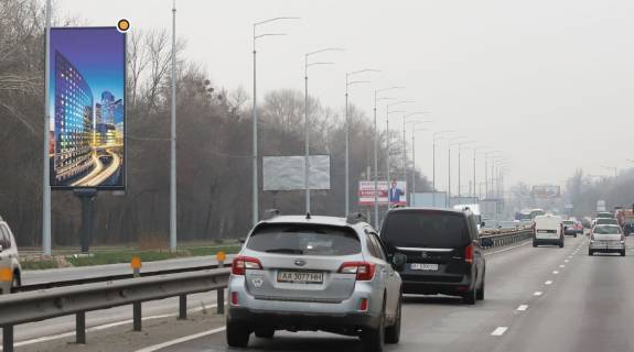 Білборд, Бігборд (Борд)  B у Києві, борд  Столичне шосе, навпроти АЗС Shell Фото 1