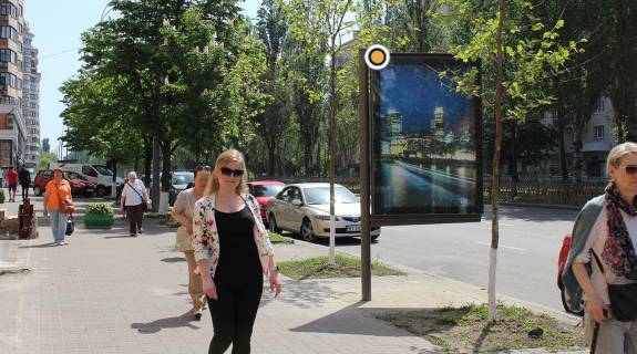 Ситилайт B в Киеве, Сітілайт 1.2х1.8  Лесі Українки бул.5 Магазин "Фуршет" фото 1