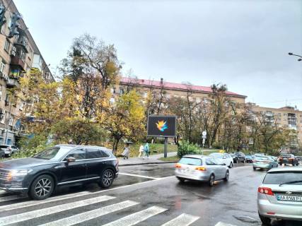 Видеоборд A в Киеве, Цифра 2.3х3.14  Євгена Коновальця вул., 29 - 472566 фото 1