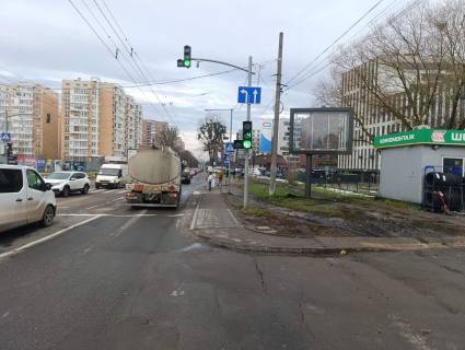 Скроллер A в Львове, Скролер 2.3х3.14  Гетьмана Мазепи вул., АЗС «WOG» (500 м. до ТЦ “Сільпо”) - 617377 фото 1