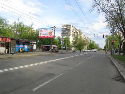 Билборд B в Киеве, Щит 3x6  Мілютенка вул.,34/ Ореста Левицького вул. (Академіка Курчатова) фото 1