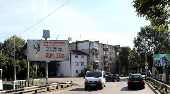 Билборд B в Львове, 3x6  Шевченка вул / Винниця вул, в центр фото 1