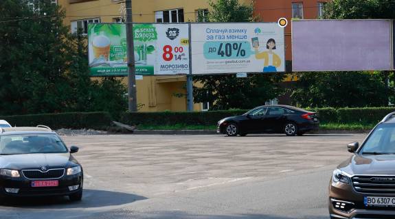 Billboard A in Ternopil, Щит 3x6  Konoval'ca st. / Zluki st., pravij, z centru! Uvaga, rozmir 2900h5900! Photo 1