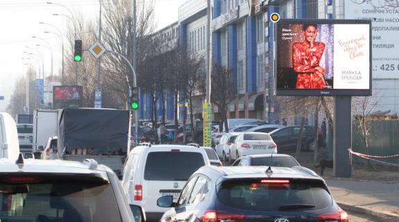 Видеоборд A в Киеве, Цифра 2.3х3.14  Новокостянтинівська вул., біля АЗС ОККО - 306526 фото 1