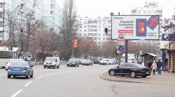 Билборд A в Киеве, Щит 3x6  Вербицького вул., навпроти магазину "Велмарт" фото 1