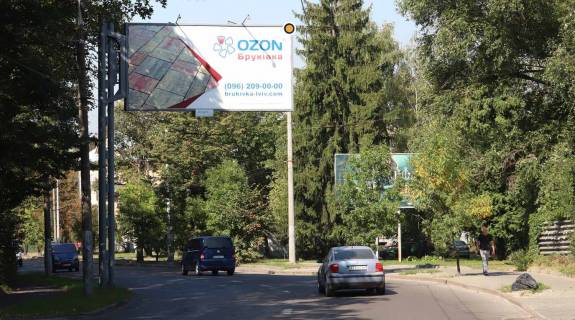 Билборд B в Львове, 3x6  Зелена вул, 99, в центр фото 1