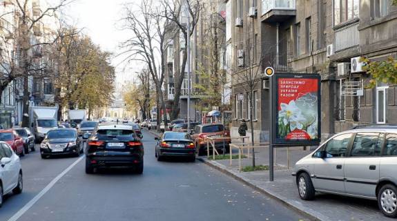 Билборд A в Киеве, борд  Інститутська вул. 29-25 фото 1