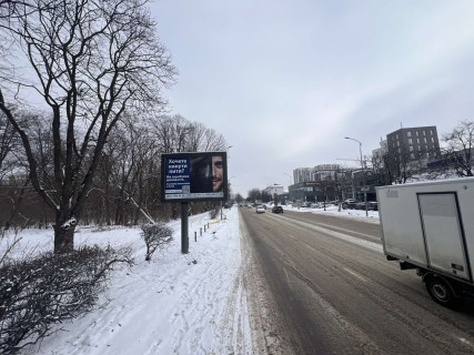 Бэклайт B в Львове, Беклайт 2.3х3.14  Липинського вул, навпроти буд 36, непарна сторона, від центру фото 1