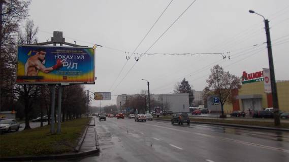 Billboard B in Lviv, борд  Velikogo V st., 123, do st. Kul'parkivs'koi Photo 1