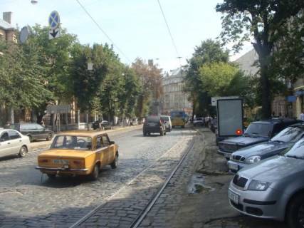 Ситилайт A в Львове Бандеры С. ул. 83 фото 1