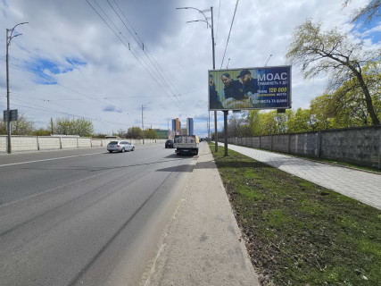 Призматрон, Призма A у Києві, Призматрон 3х6  Братиславська вул., в напрямку до Крайньої вул. і Лісовому пр. - 235629 Фото 1
