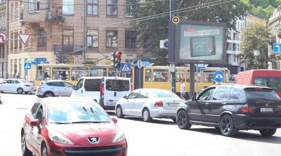 Бэклайт A в Львове, 2.3х3.14  Руставелі Шота вул. / Франко І. вул. / Стрийська вул., з вул. Ш.Руставелі фото 1