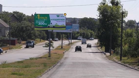Билборд A в Луцке, Щит 3x6  Карпенка-Карого вул., розподілювач, насосн станція, із центру фото 1