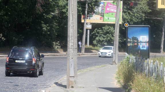 Сiтiлайт A у Києві, Сітілайт 1.2х1.8  Подільський узвіз Фото 1