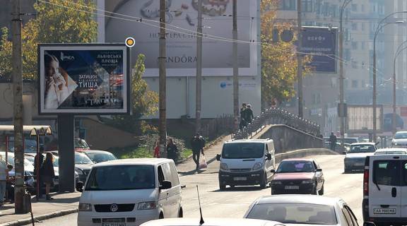 Бэклайт B в Киеве, Беклайт 2.3х3.14  В'ячеслава Чорновола вул.,навпроти буд.№8 фото 1