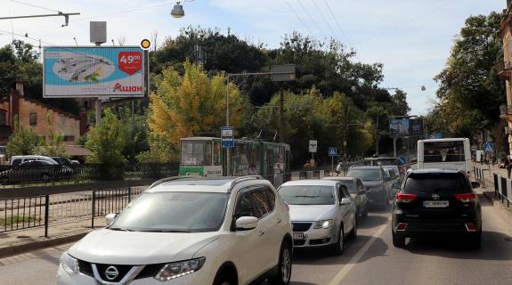 Білборд, Бігборд (Борд)  B у Львові, в  Сахарова вул, 2, з центру Фото 1