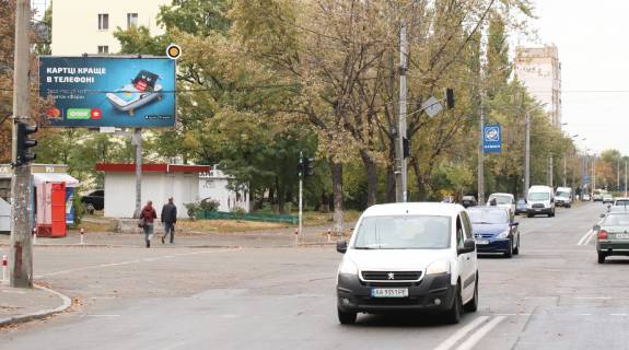 Билборд B в Киеве, Щит 3x6  Ореста Левицького вул. (Академіка Курчатова).,9/21 фото 1