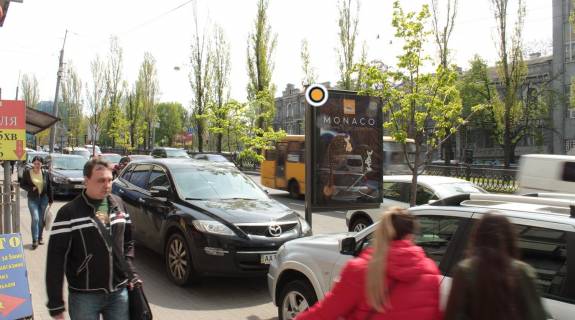 Ситилайт B в Киеве, Сітілайт 1.2х1.8  Тараса Шевченка бул. 46а (2) фото 1