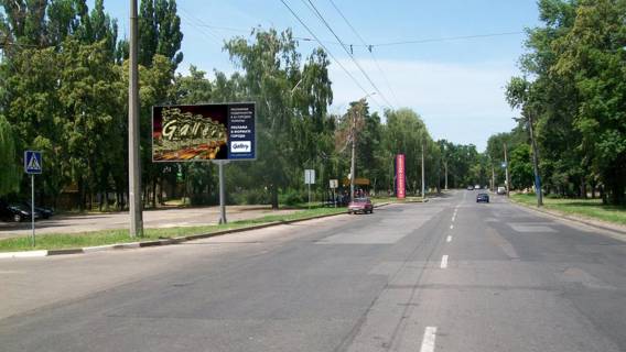 Билборд B в Черкассах, 3x6  Дахнівська вул, з центру фото 1