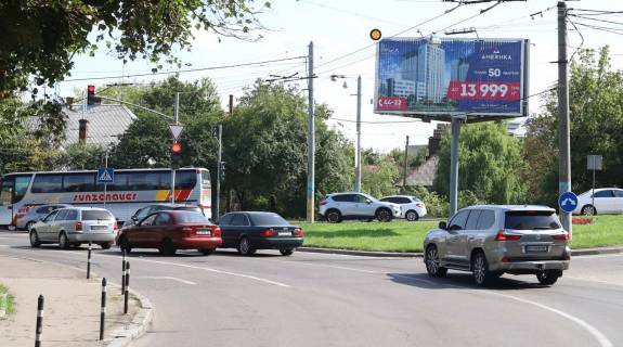 Призма A в Львове, Призматрон 3х6  Окружна вул / Антоновича вул / Кульпарківська вул, в центр, з Окружної - 34669 фото 1