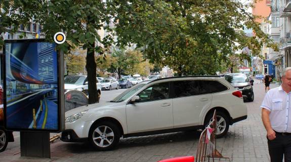 Сiтiлайт B у Києві, Сітілайт 1.2х1.8  Шота Руставелі вул. 38 Фото 1