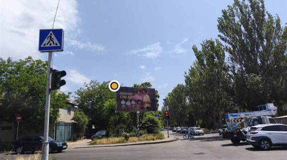 Билборд A в Одессе, Щит 3x6  Євгена Танцюри (Генерала Петрова) вул / Радісна вул, в центр фото 1
