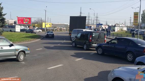 Призма A в Львове, Призматрон 3х6  Кукурудзяна вул./ Б.Хмельницького вул./ Липинського вул., розв'язка, лівий - 158703 фото 1