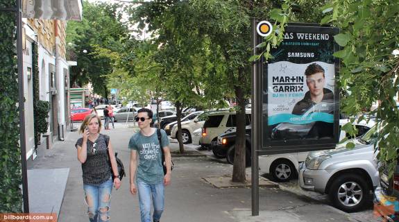 Сiтiлайт B у Києві, Сітілайт 1.2х1.8  Городецького Архітектора вул. 10/1 Фото 1