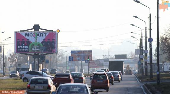 Призматрон, Призма A у Києві, Призматрон 3х6  Богатирська вул. 3, завод "Оболонь", роздільник, до ст.м. Почайна (колишня Петрівка) - 165360 Фото 1