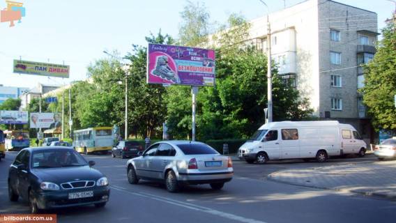 Billboard A in Chernivtsi, Щит 3x6  Poletaeva st. / Golovna st., z centru Photo 1