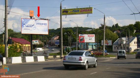 Билборд B в Черновцах, Щит 3x6  Гагаріна (Вокзальна) вул, тр кільце, в центр, біля мосту фото 1