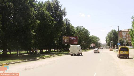 Билборд A в Каменец-Подольском, Щит 3x6  Грушевського пр / Д. Галицького вул / Івана Мазепи вул, розподілювач, на Чернівці! Увага, розмір 3020х5970! фото 1
