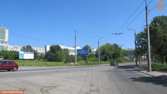 Билборд B в Ивано-Франковске Галицкая ул., Радио-завод „ВО Карпаты”, въезд со Львова, в центр !!! Размер 2800х5970 мм !!! фото 1