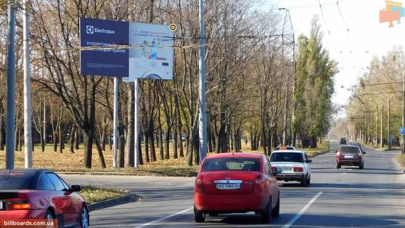 Билборд A в Харькове просп. Героїв Харкова (Московський)./Богдана Хмельницького б-р фото 1