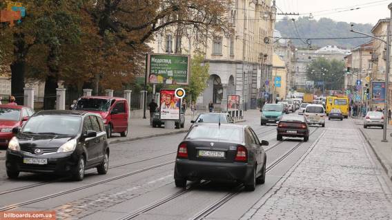 Ситилайт B в Львове, Сітілайт 1.2х1.8  Вул.Городоцька, 40 місце №2. фото 1
