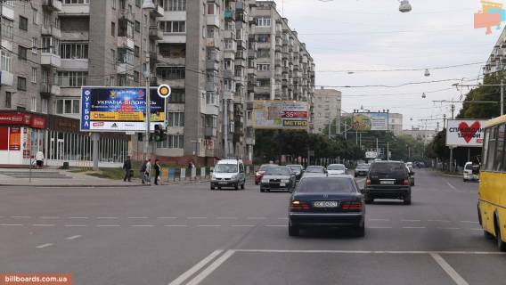 Призматрон, Призма B у Львові, Призматрон 3х6  Любінська вул / Петлюри З вул, з центру - 34697 Фото 1