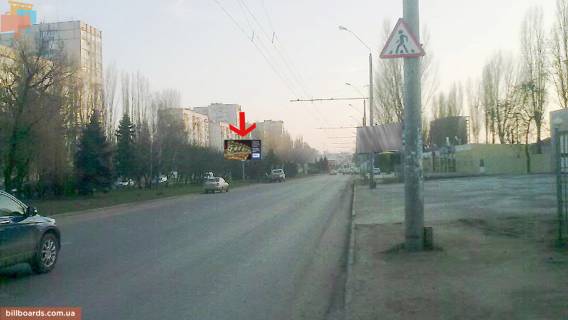 Билборд A в Одессе, Щит 3x6  Небесної Сотні просп. (Маршала Жукова просп.)., 77 (на розподільчий смузі) фото 1