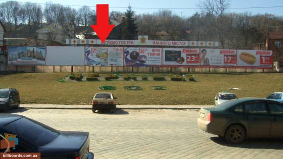 Билборд A в Черновцах, Щит 3x6  Гагаріна (Вокзальна) вул, навпроти входу в Ж / Д вокзал, п`ятий праворуч фото 1