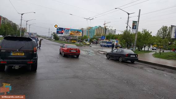 Призма A в Львове, Призматрон 3х6  Стрийська вул./ Вернадського вул., міжнародний автовокзал, лівий - 183361 фото 1