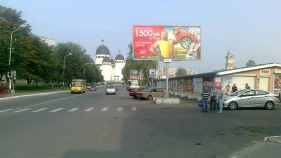 Билборд A в Шептицкий (Червоноград), Щит 3x6  Бандери С вул фото 1