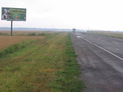 Білборд, Бігборд (Борд)  B у Василівці, 3х6  Смелянское шоссе, трасса (в сторону г. Смела) Фото 1
