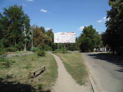 Билборд B в Васильевке, 3х6  Смела ул.Б.Хмельницкого (напр. из центра до ст. им. Шевченко, интенсивный трансп. поток) фото 1